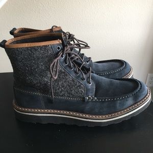 Wolverine lace up boot